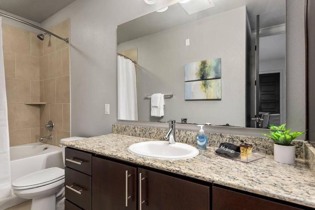 The Waterway Getaway Suite The Woodlands Exterior foto
